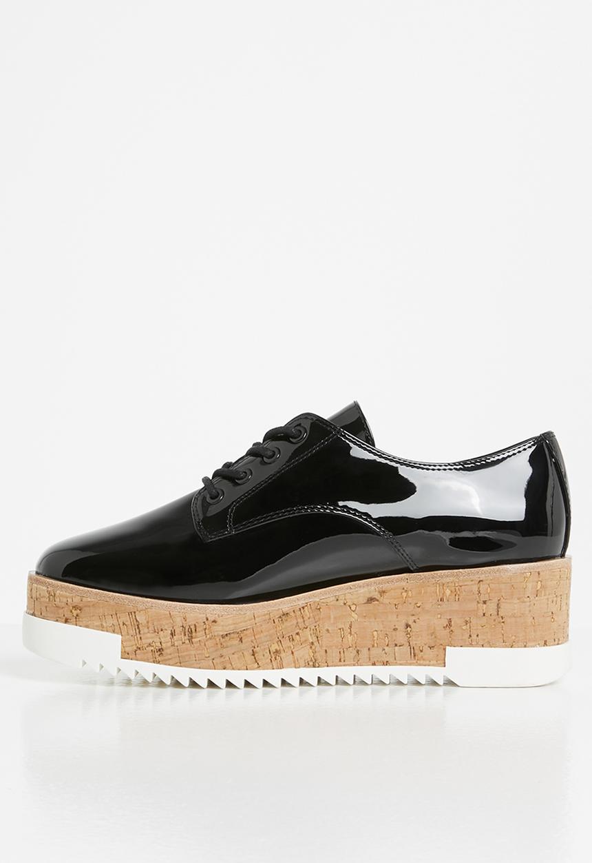 ALDO - Weralia0 flatform brogue - black
