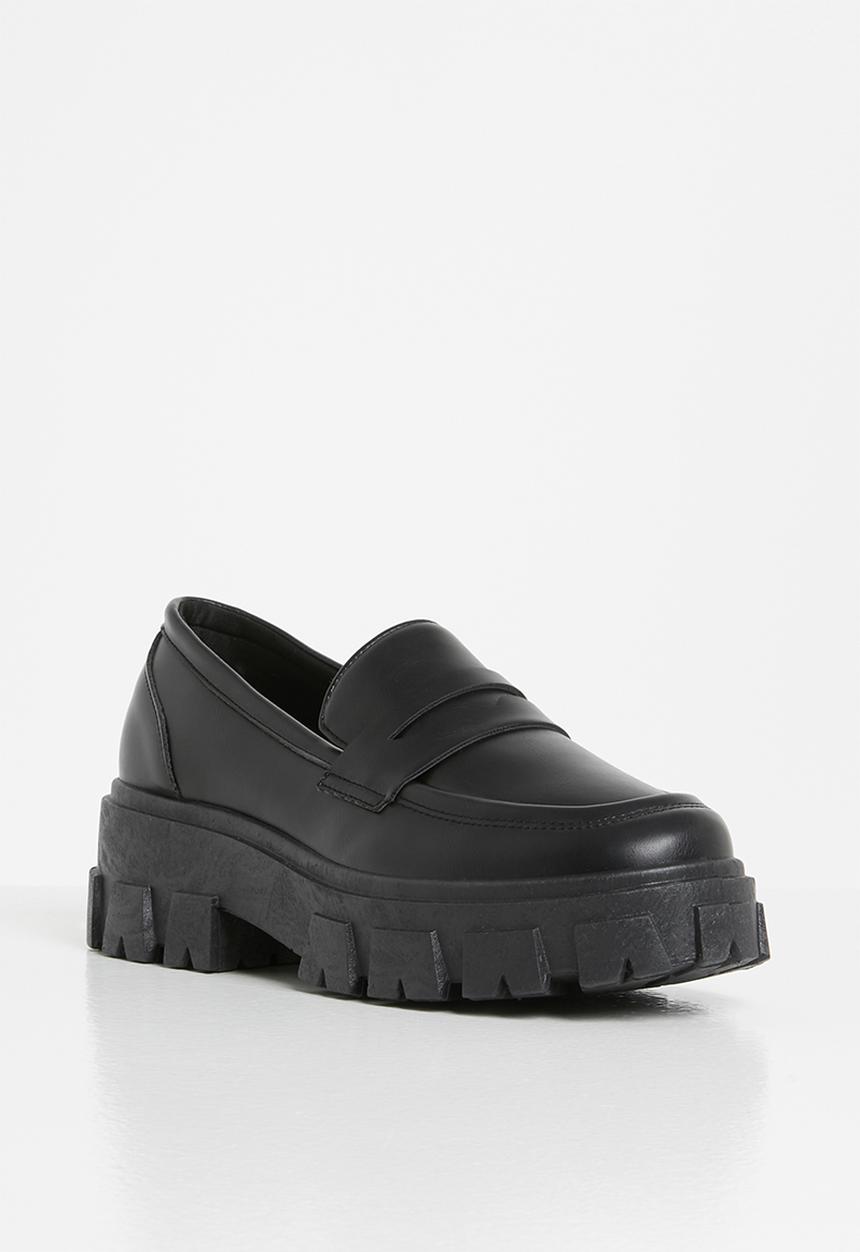 Jada - Lug sole loafer - black