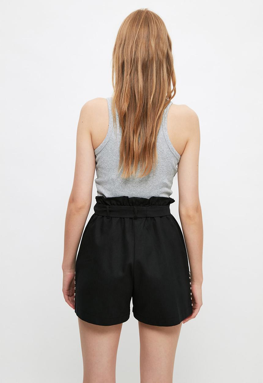 Trendyol - Belted bermuda shorts - black