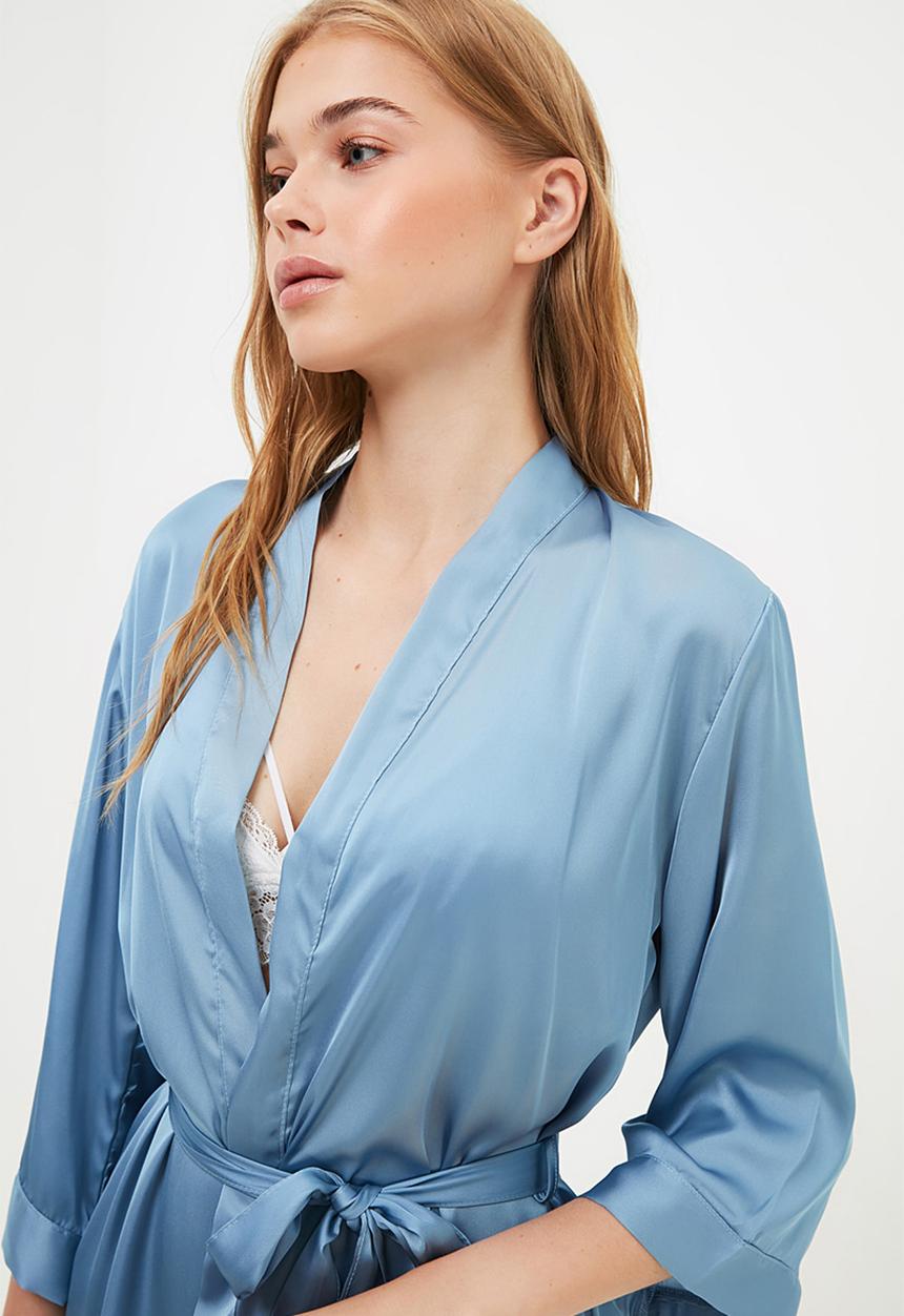 Trendyol - Satin dressing gown - blue
