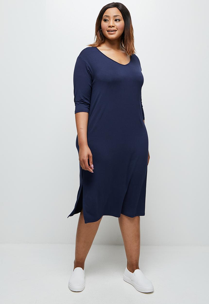 edit Plus - 3/4 Sleeve v-neck tee dress - navy