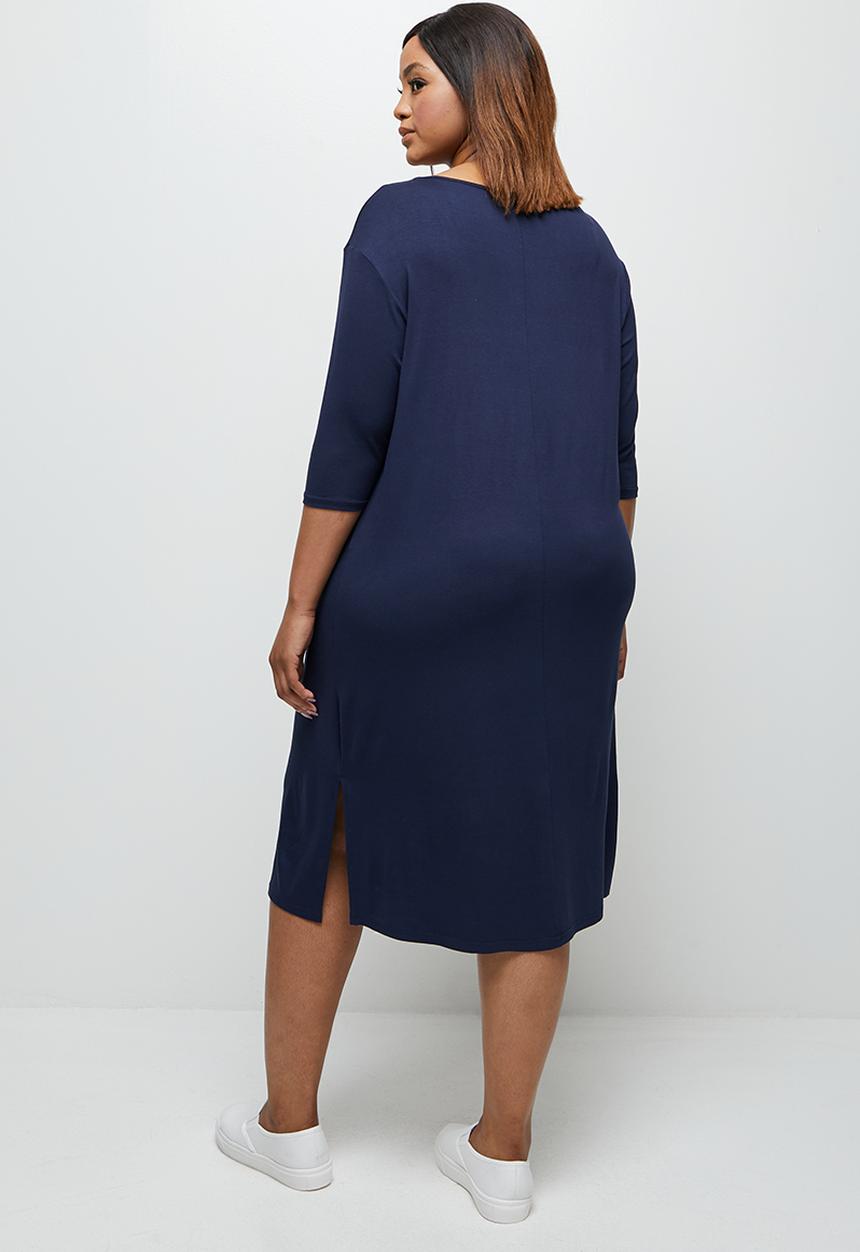 edit Plus - 3/4 Sleeve v-neck tee dress - navy