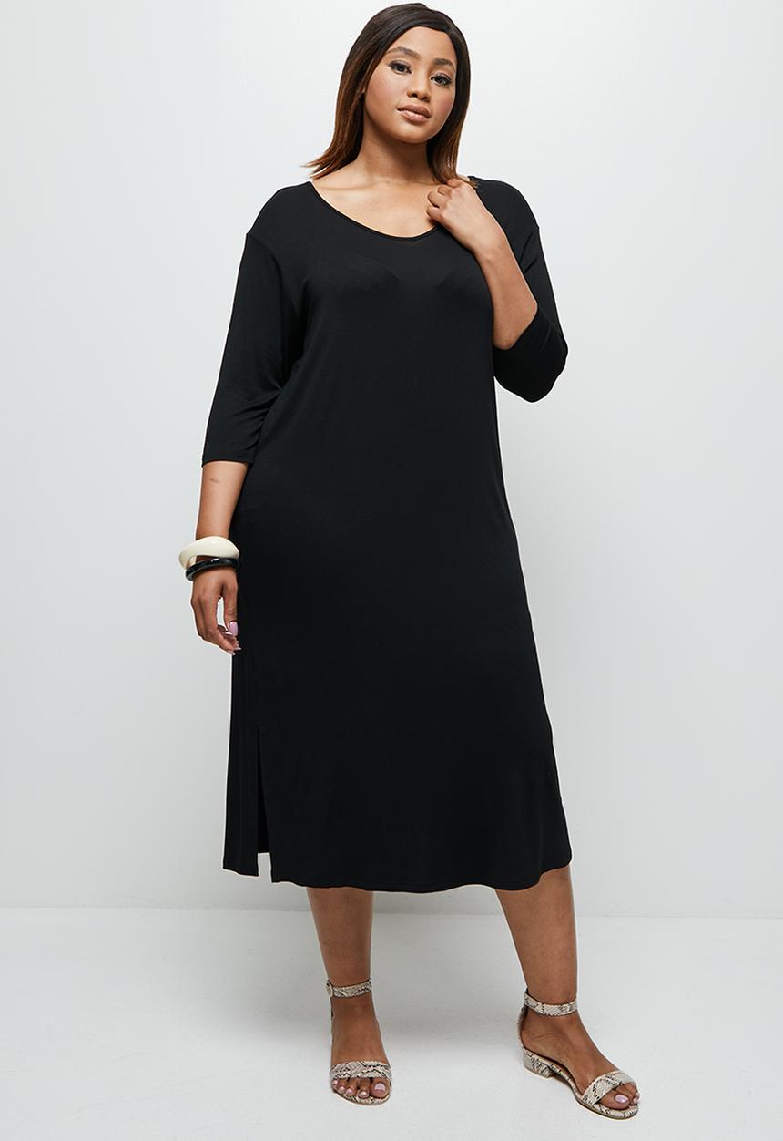 edit Plus - 3/4 Sleeve v-neck tee dress - black