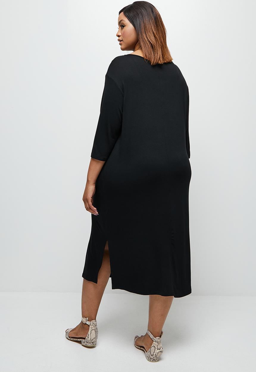 edit Plus - 3/4 Sleeve v-neck tee dress - black