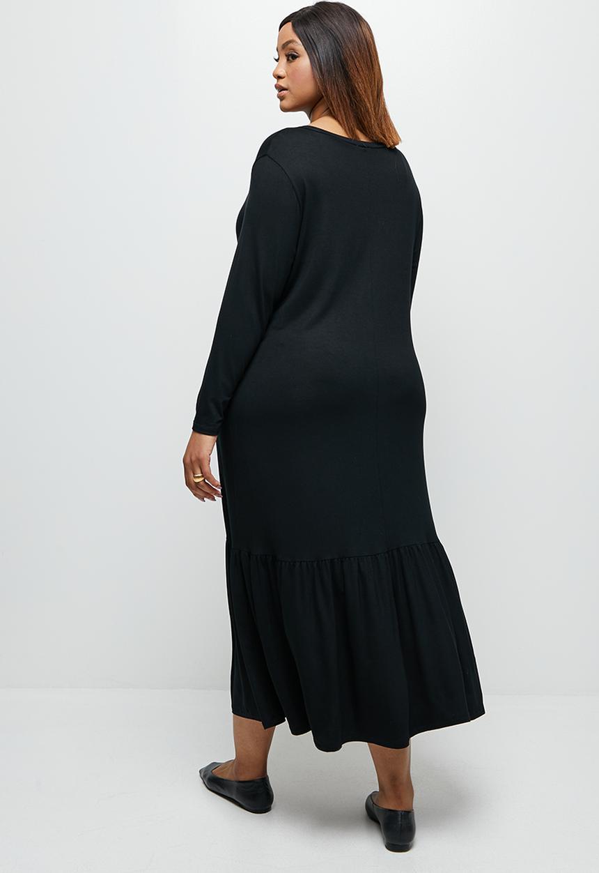 edit Plus - Conscious ballet sleeve scoop neck slit midi - black