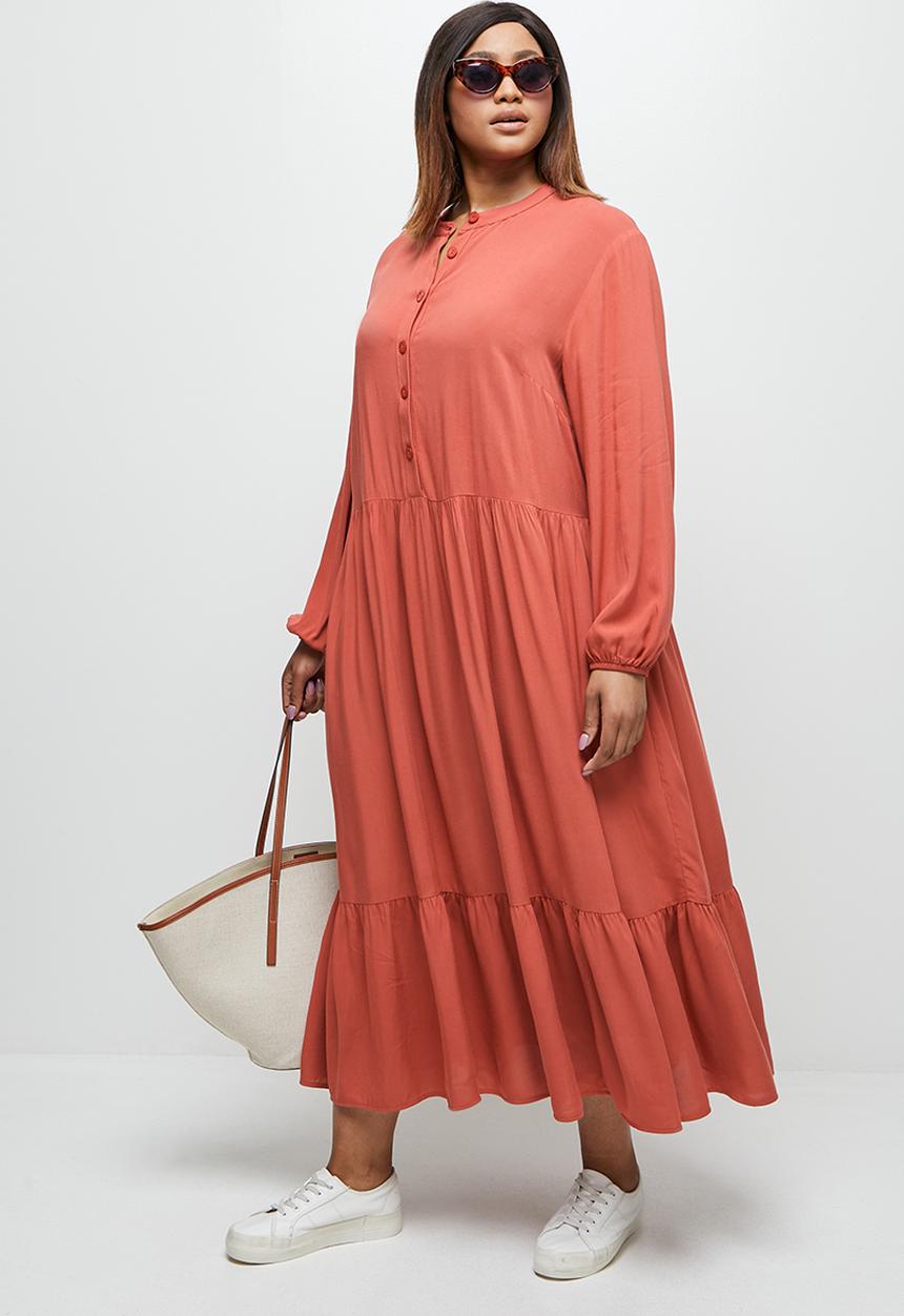 edit Plus - Cuff detail tiered maxi - tobacco