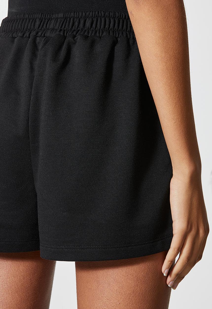 Superbalist - Jogger shorts - black