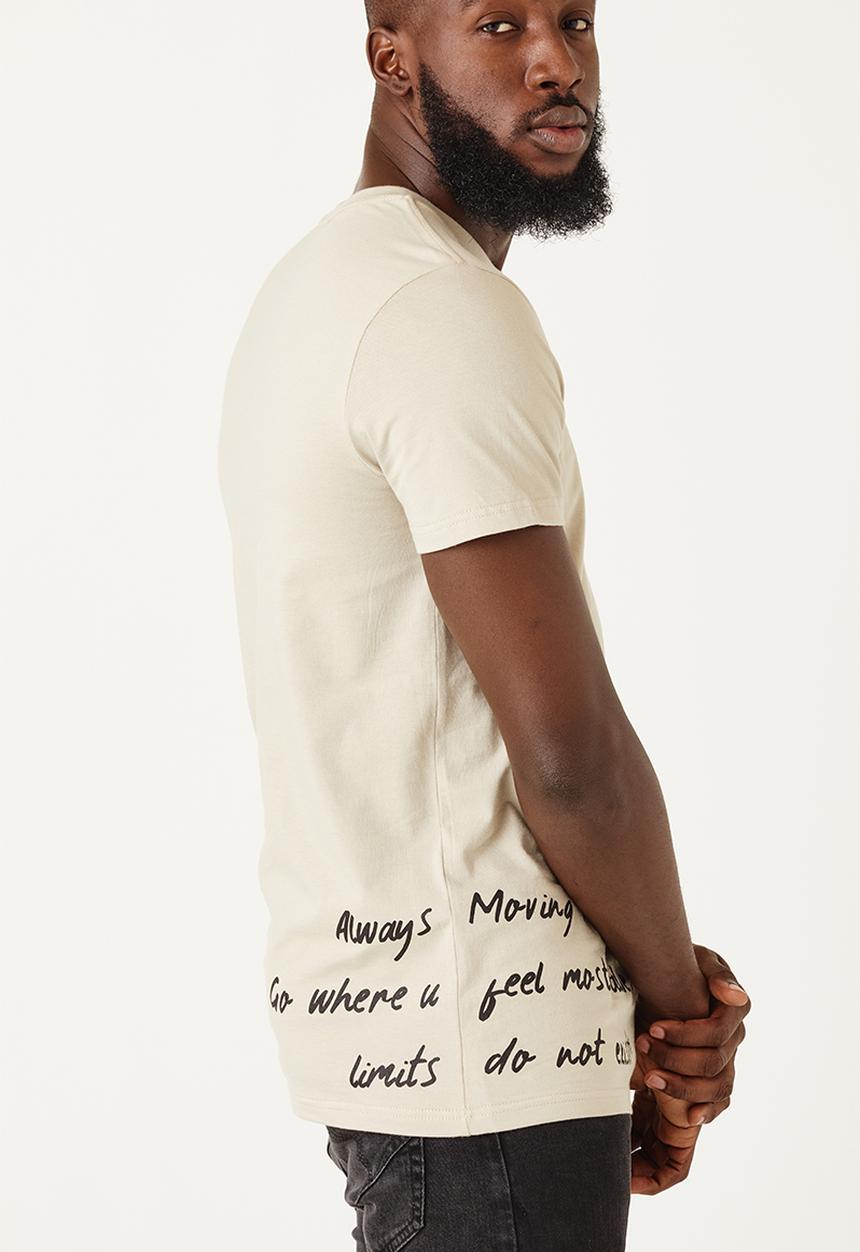 Flyersunion - Mens-regular photographic tee - mocca