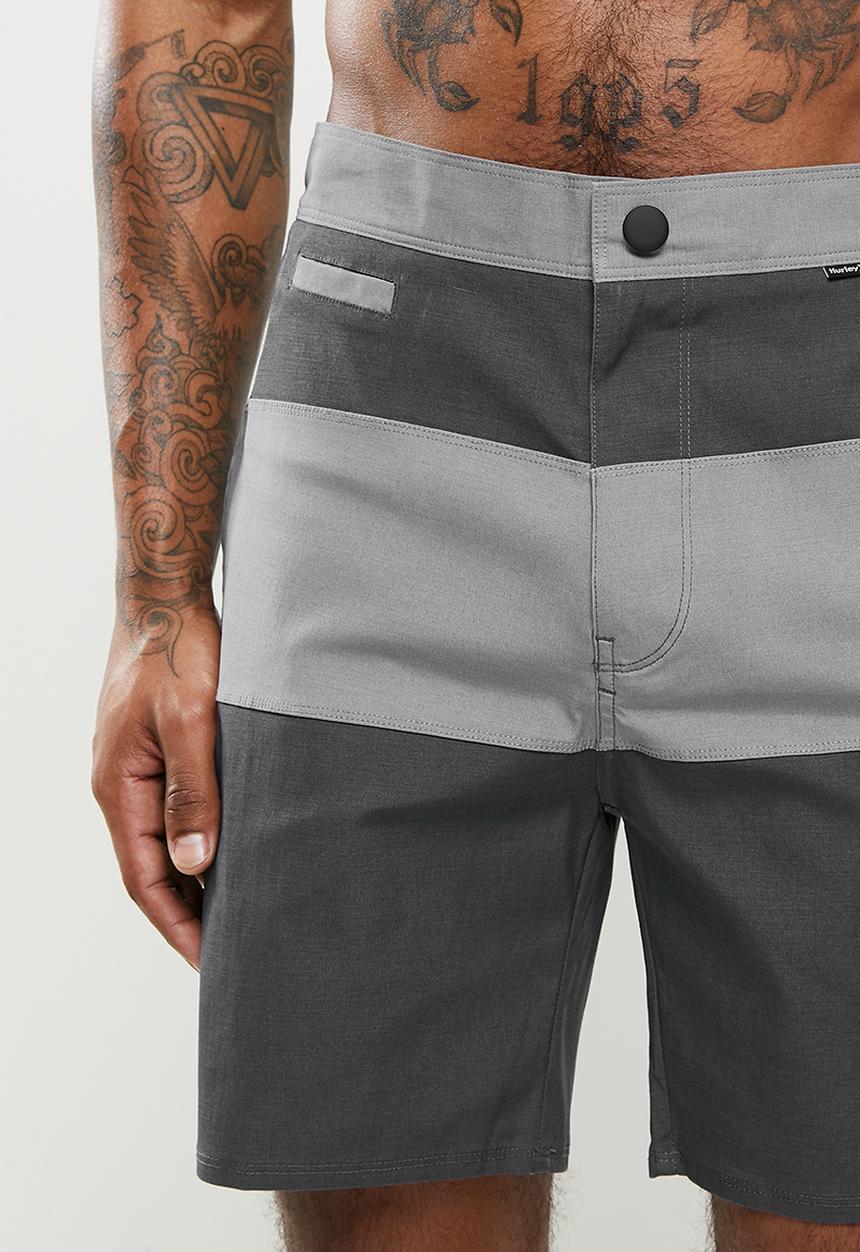 Hurley - Transit 18in walk short - dark grey