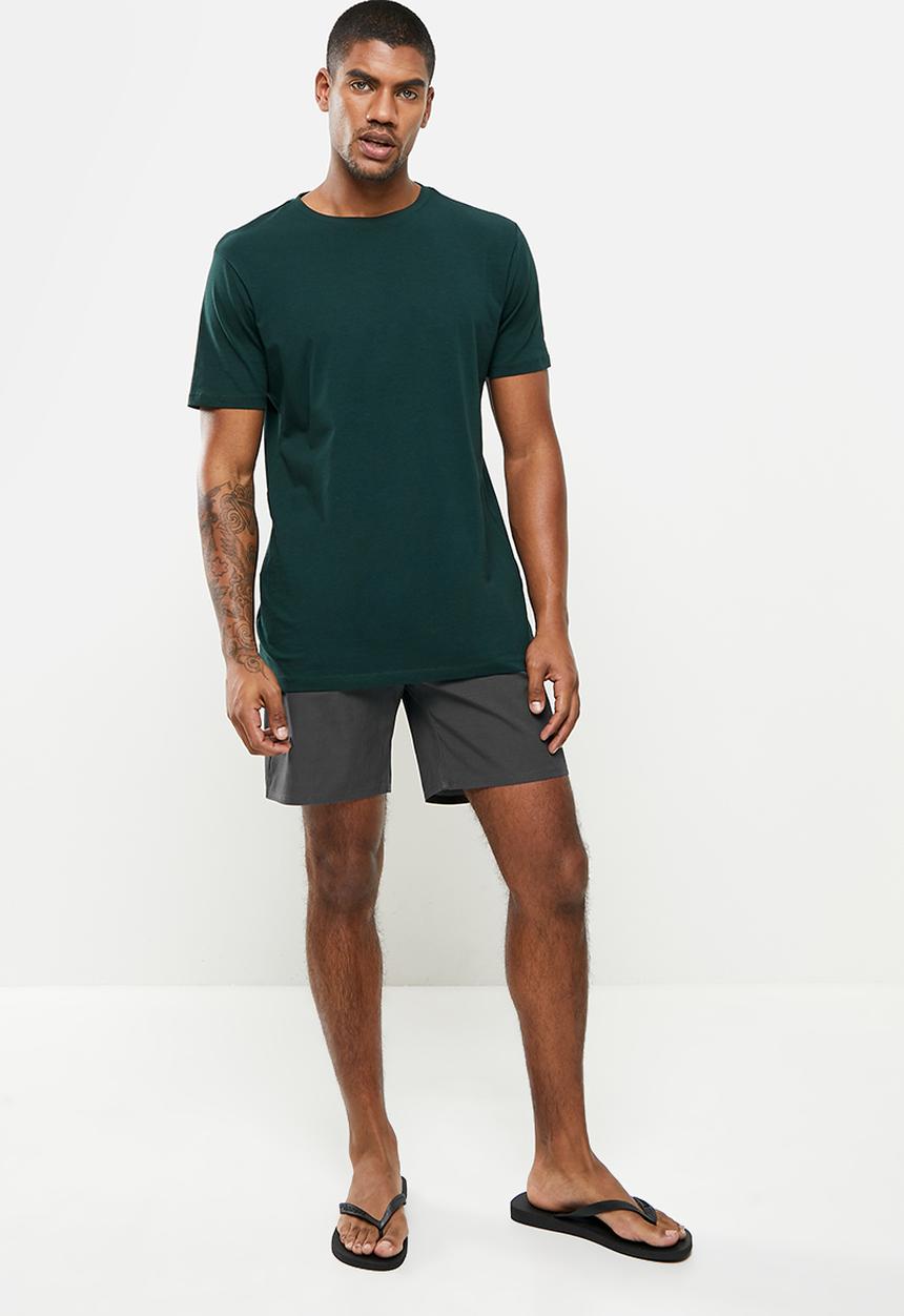 Hurley - Transit 18in walk short - dark grey