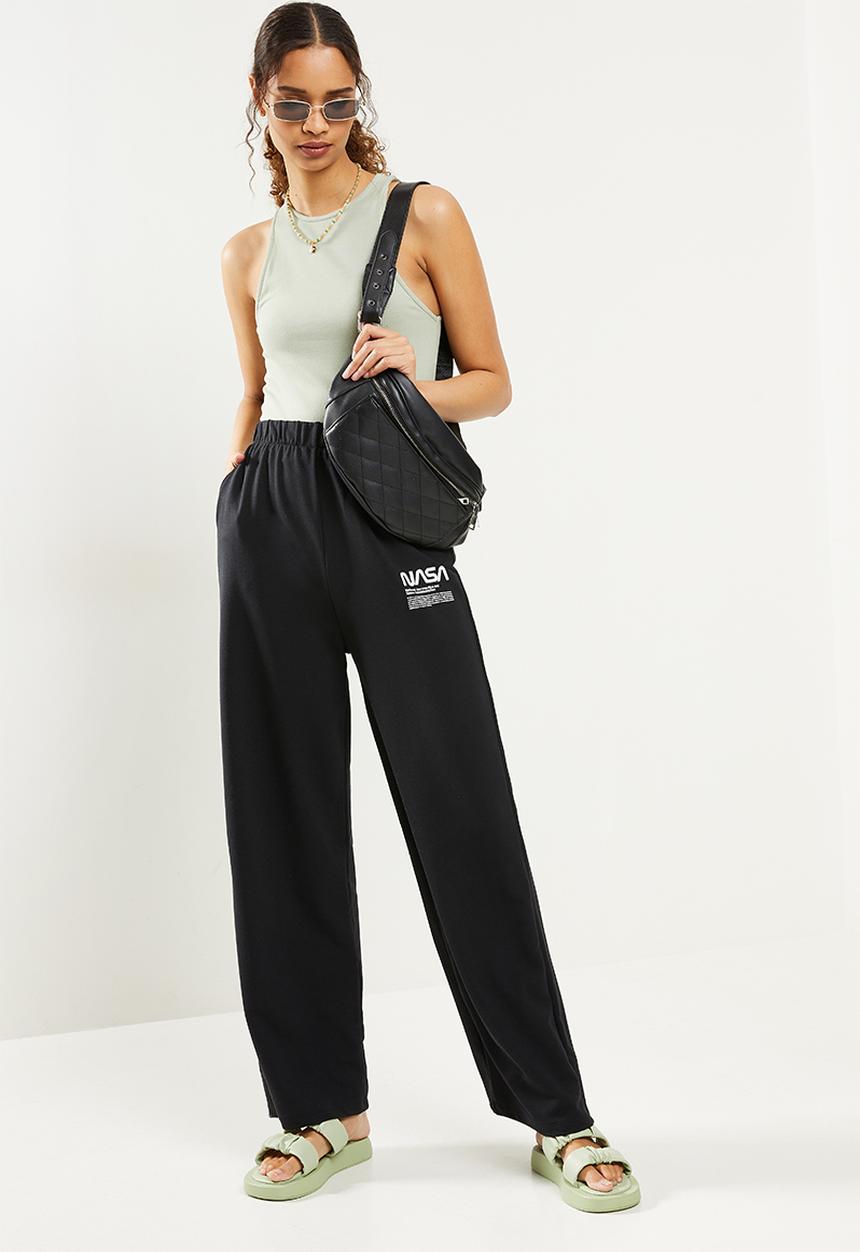 Blake - Wide leg jogger w print - black 