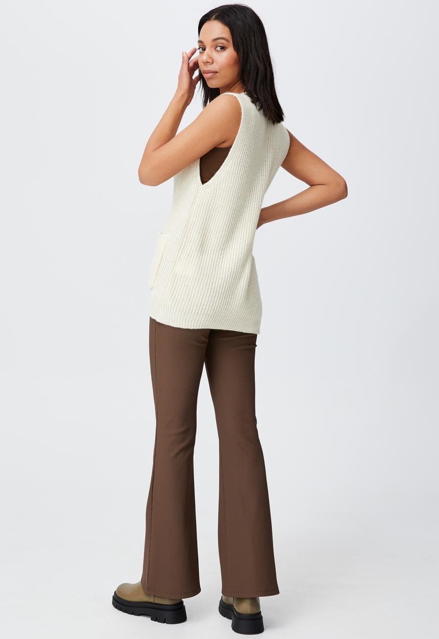 Cotton On - Cotton blend cottage rib pocket vest - pastry