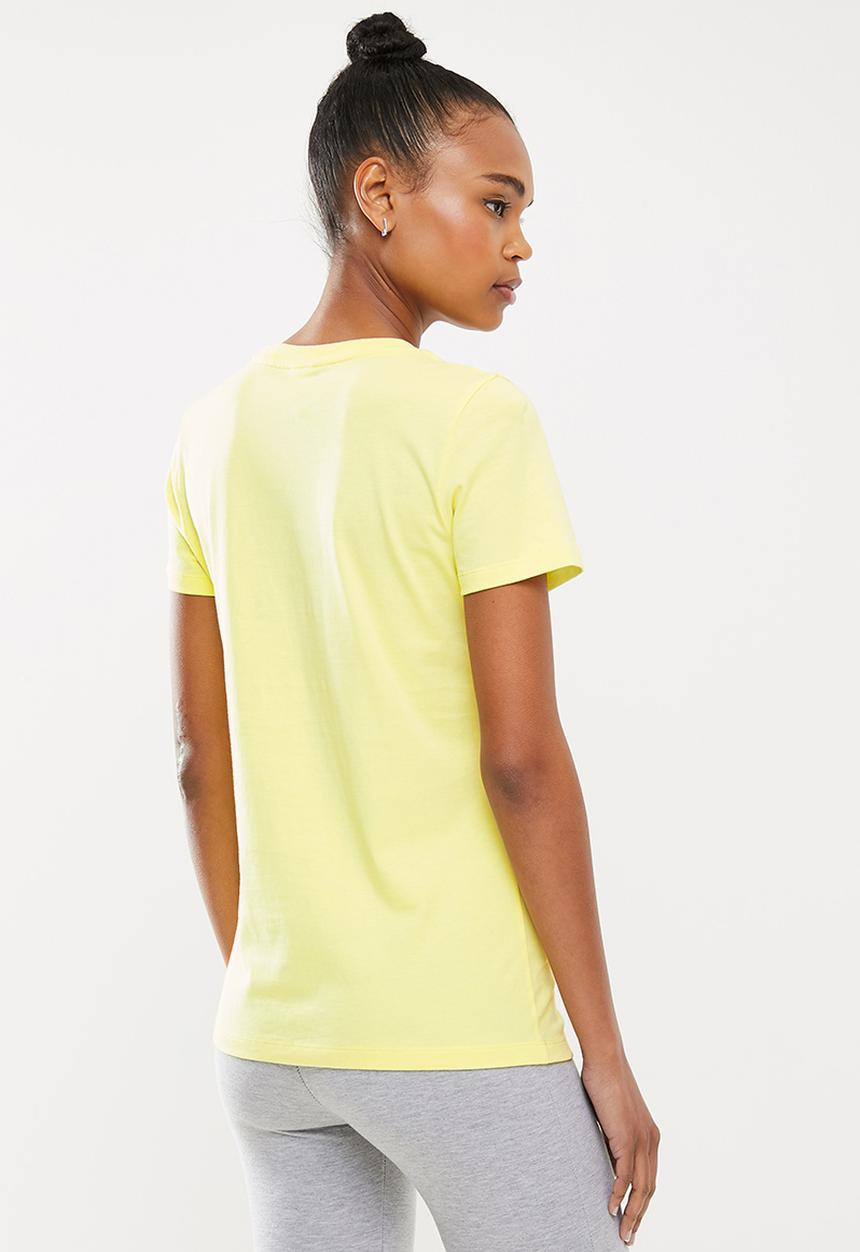 PUMA - Classics logo tee - yellow pear