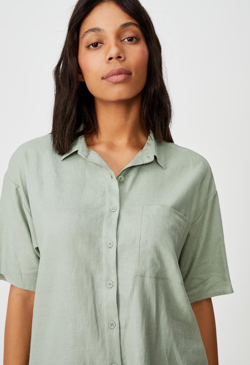 Cotton On - Dad short sleeve shirt - sage