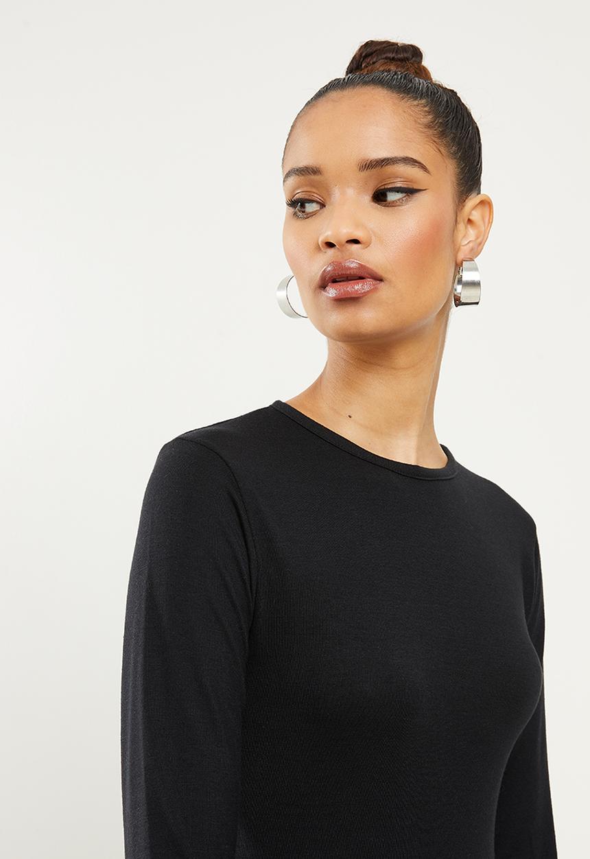Missguided - Basic long sleeve crew neck mini dress - black