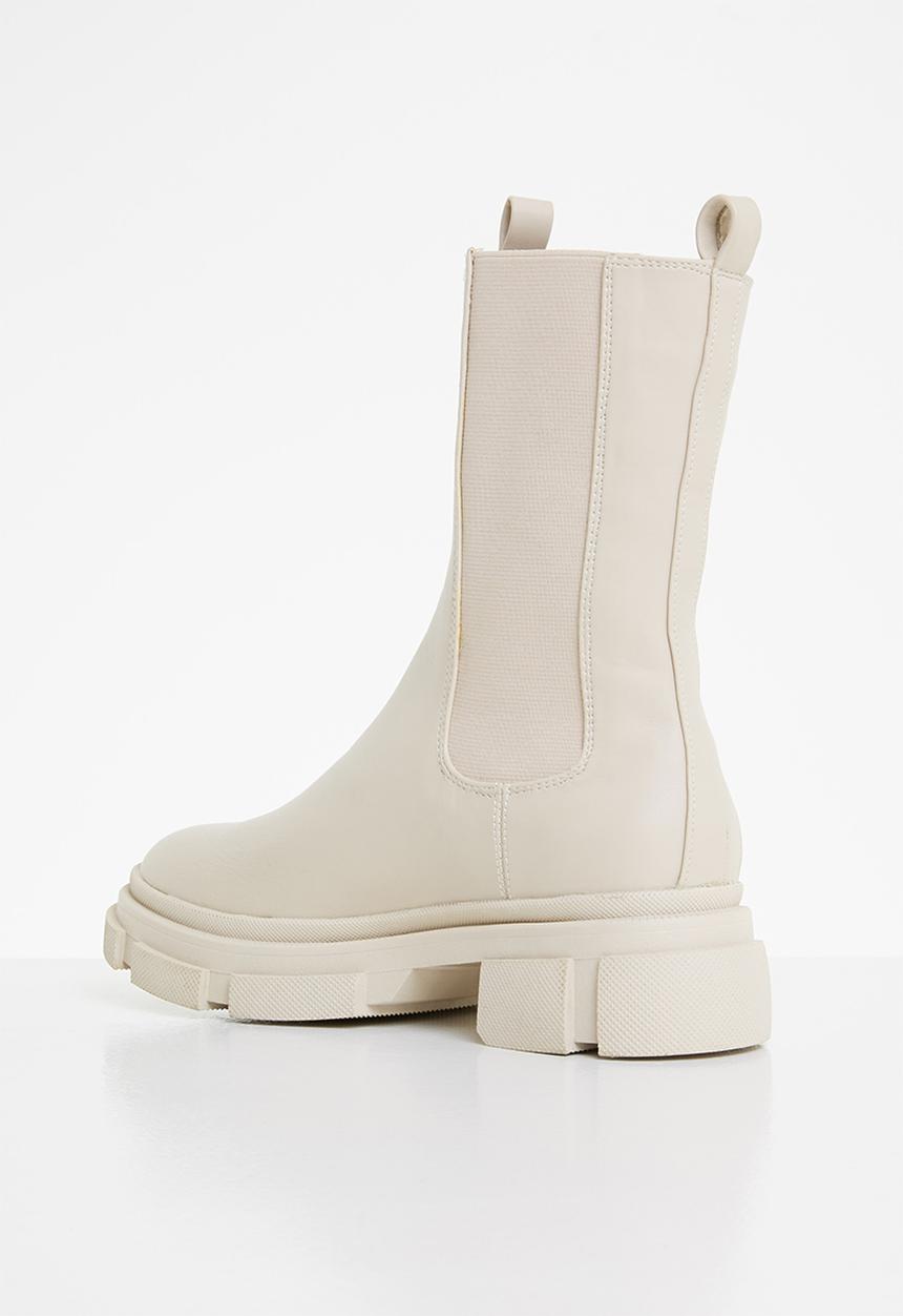 Missguided - Chunky pull on ankle boots - cream