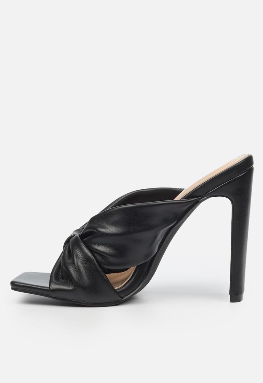 Miss Black - Whisk1 mule heel - black