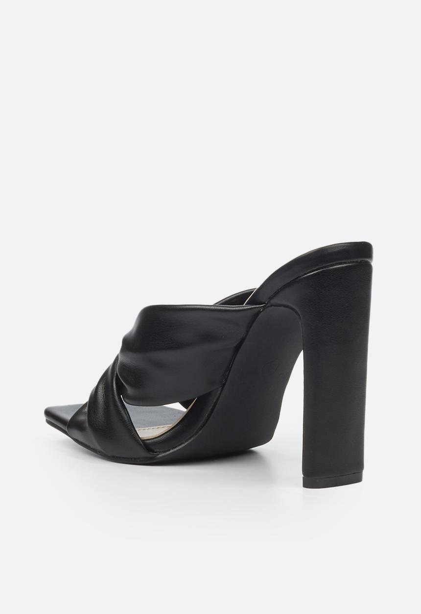 Miss Black - Whisk1 mule heel - black