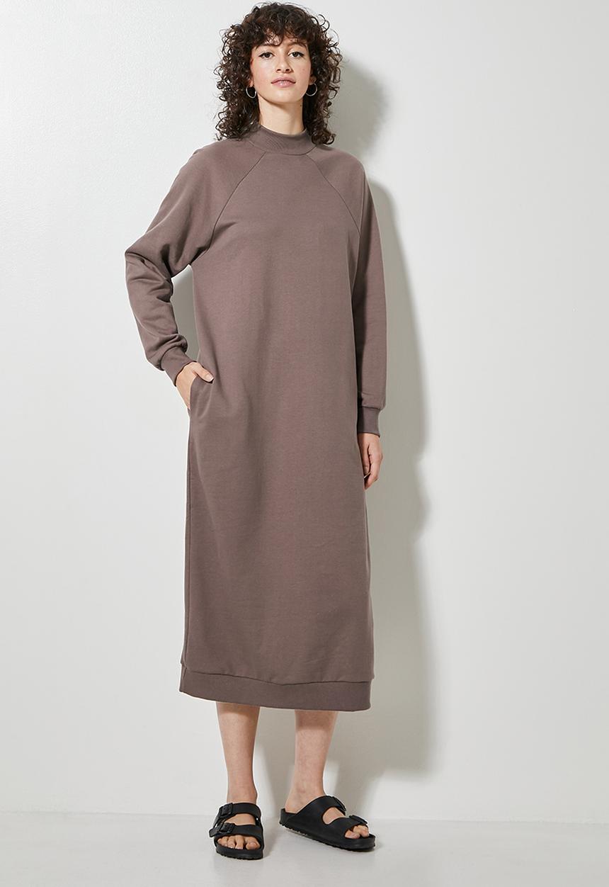 Superbalist - The ultimate sweat dress - peppercorn