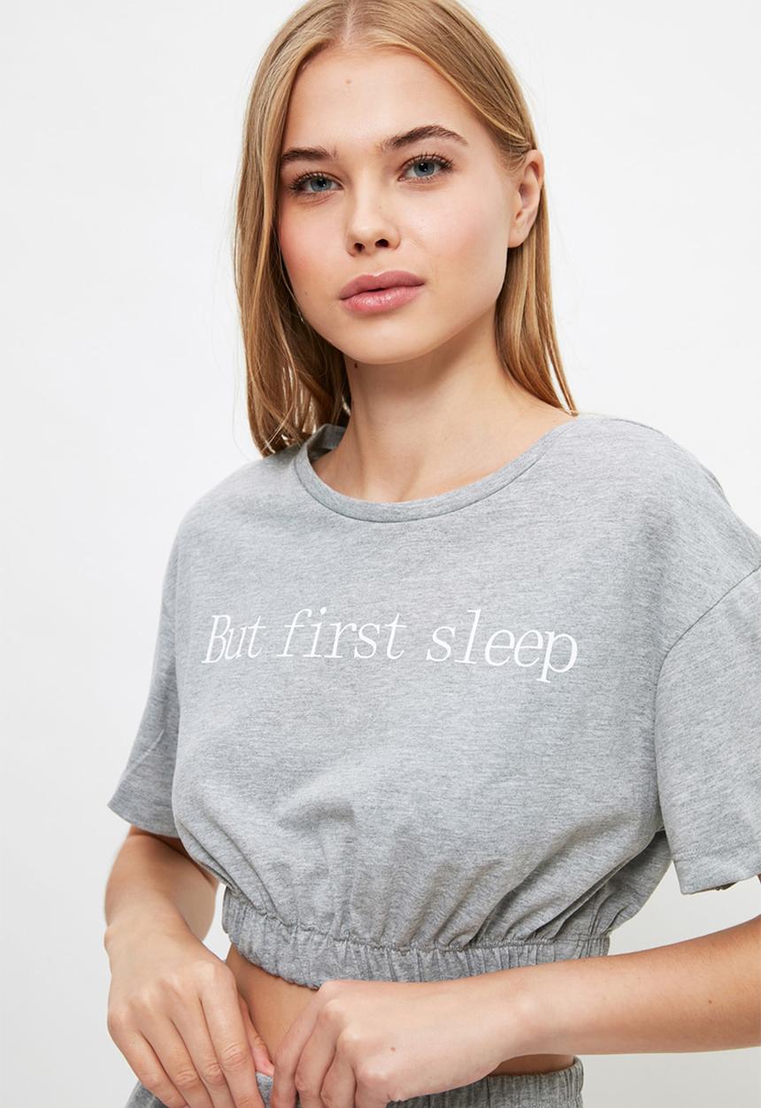 Trendyol - Slogan knitted pajamas set - grey