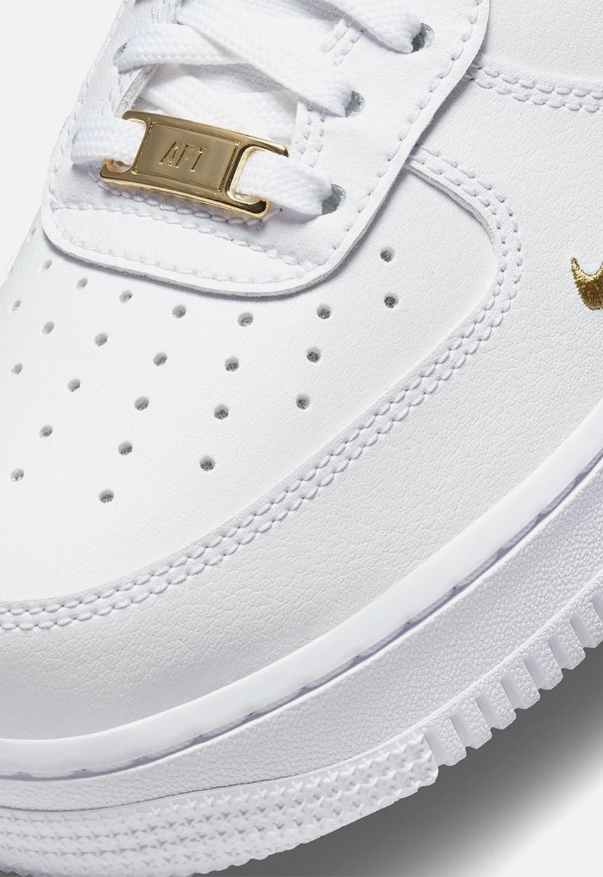 Nike - Air Force 1 '07 Essential  - white/gym red-gym red-white