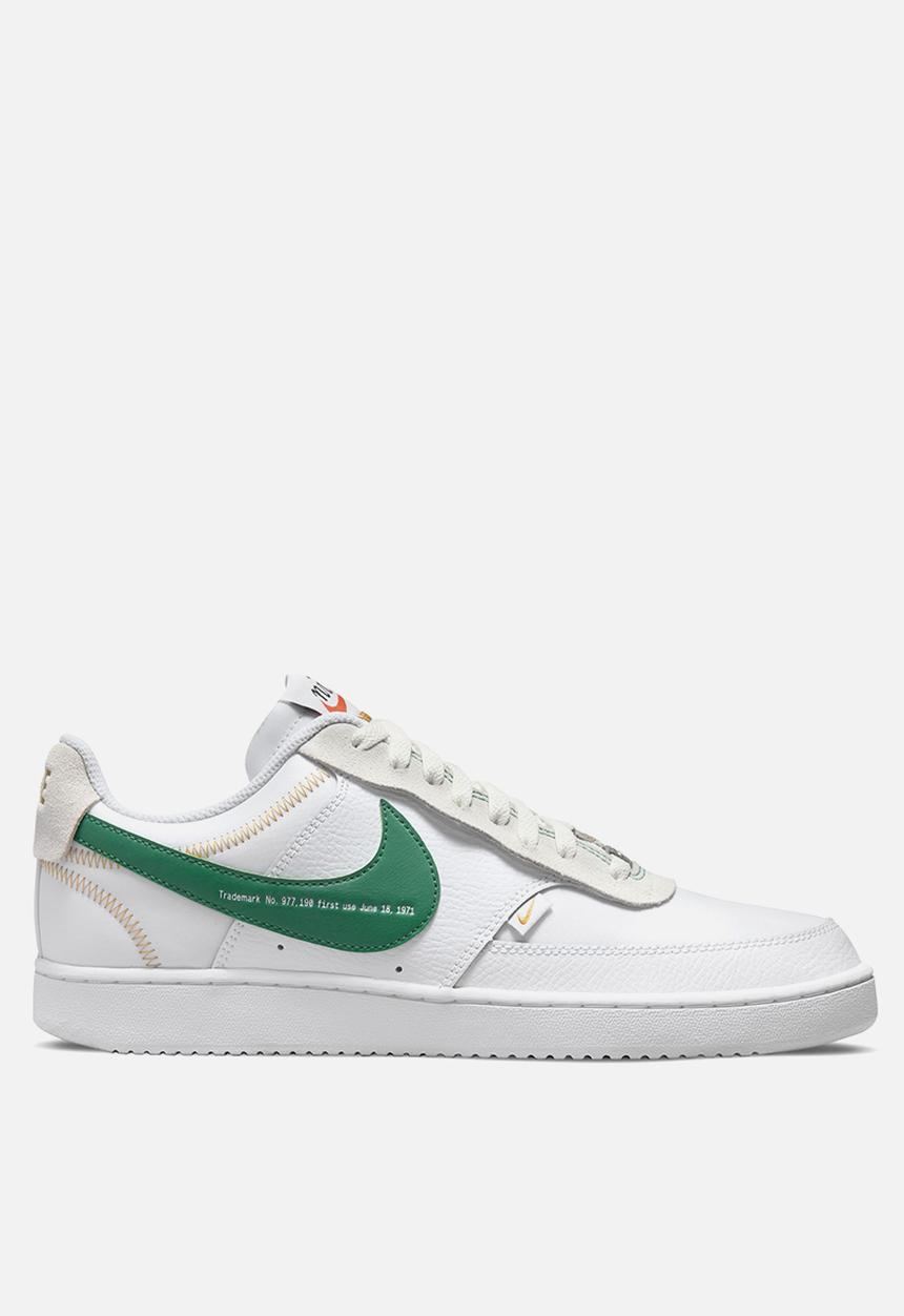Nike - Court Vision low Premium - white/green noise-sail