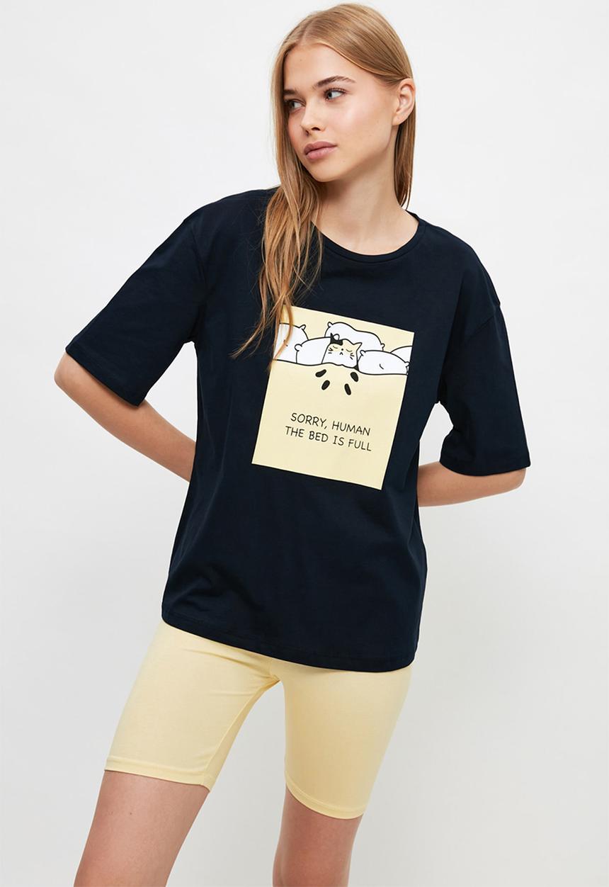 Trendyol - Slogan knitted pajamas set - black & yellow 
