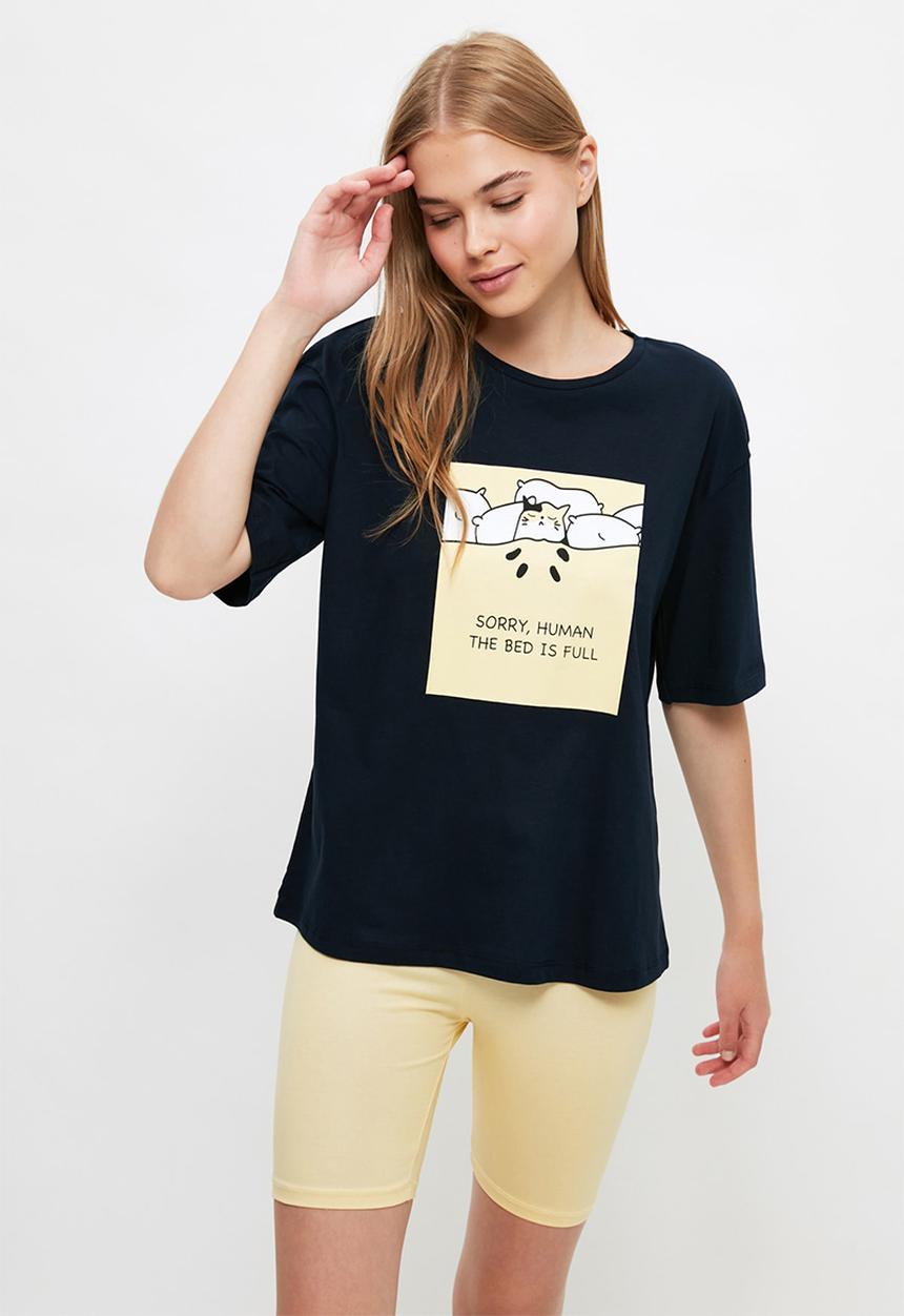 Trendyol - Slogan knitted pajamas set - black & yellow 
