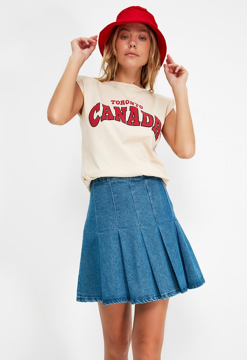 Trendyol - Printed padded basic knitted T-shirt  - beige