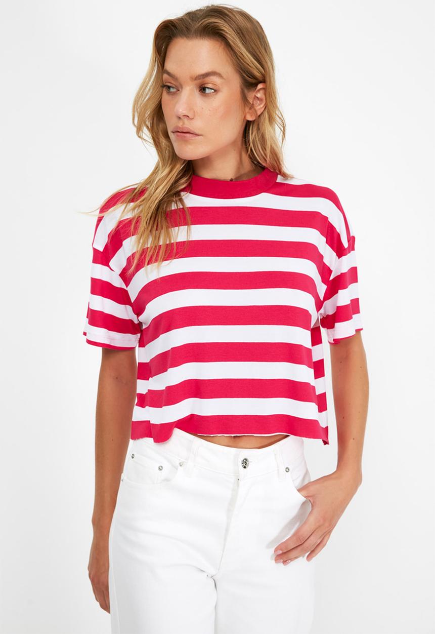 Trendyol - Striped crop knitted t-shirt  - fuchsia