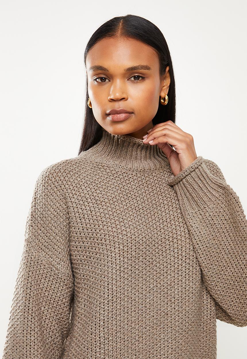 dailyfriday - Funnel neck jumper - brown