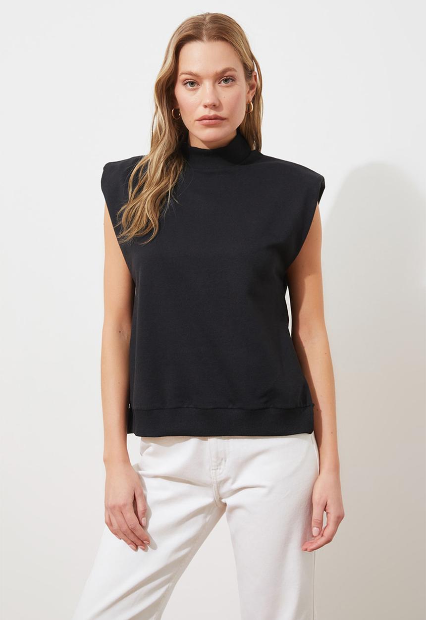 Trendyol - Knitted blouse - black