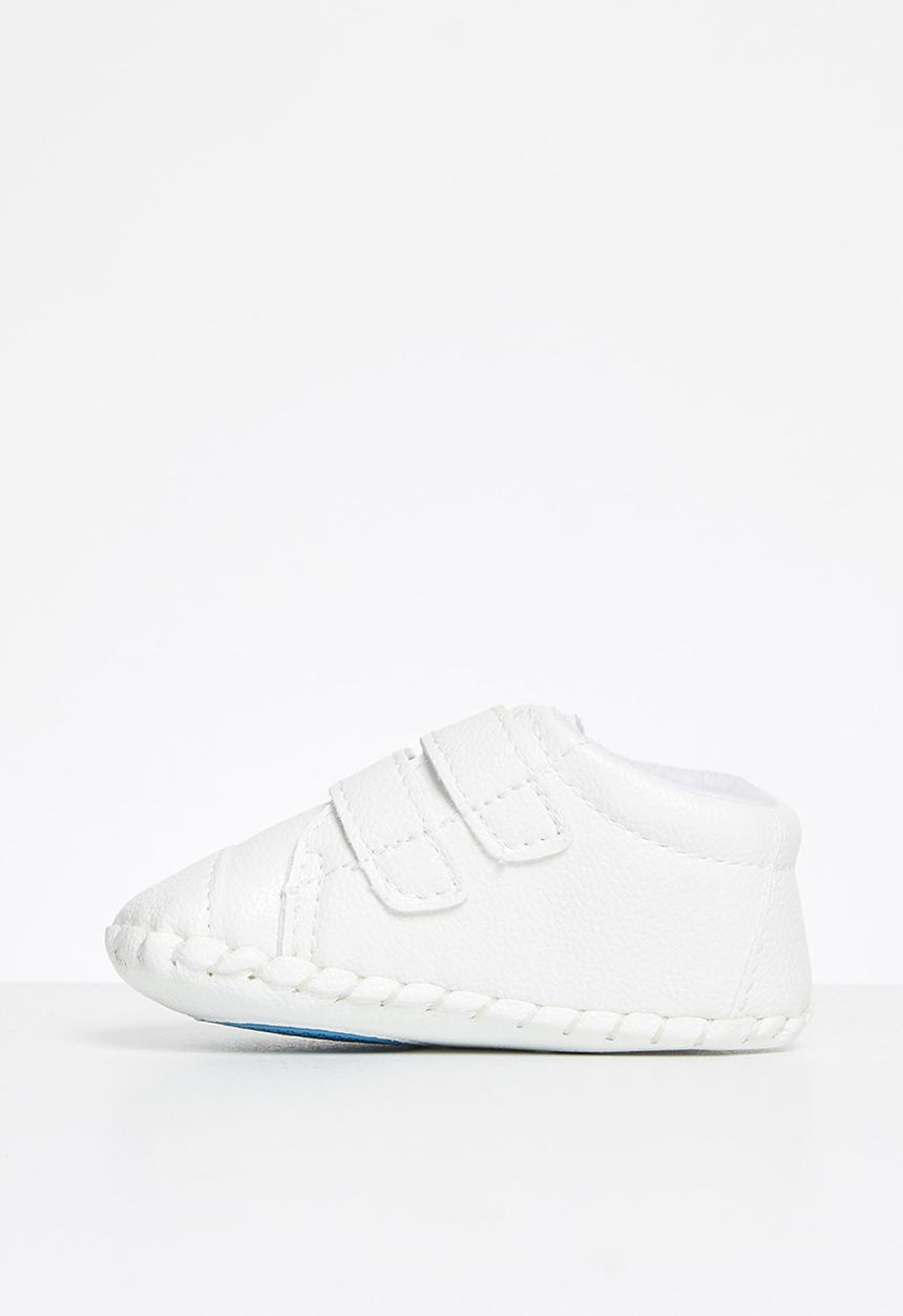 Pop Candy - Boys velcro strap slip on - white