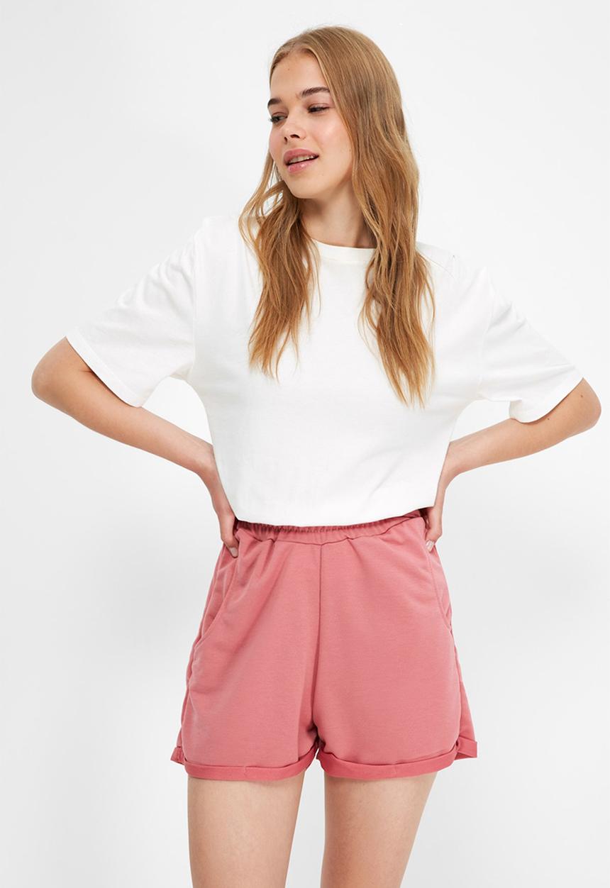 Trendyol - Knitted bermuda shorts  - rose