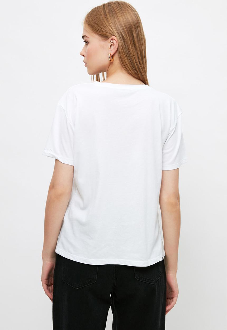 Trendyol - Printed semifitted knitted T-shirt  - white