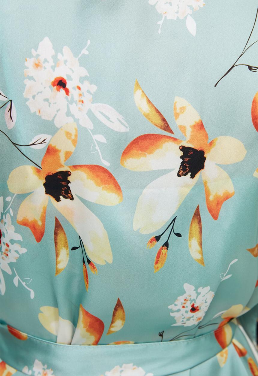Trendyol - Floral patterned satin dressing gown - mint