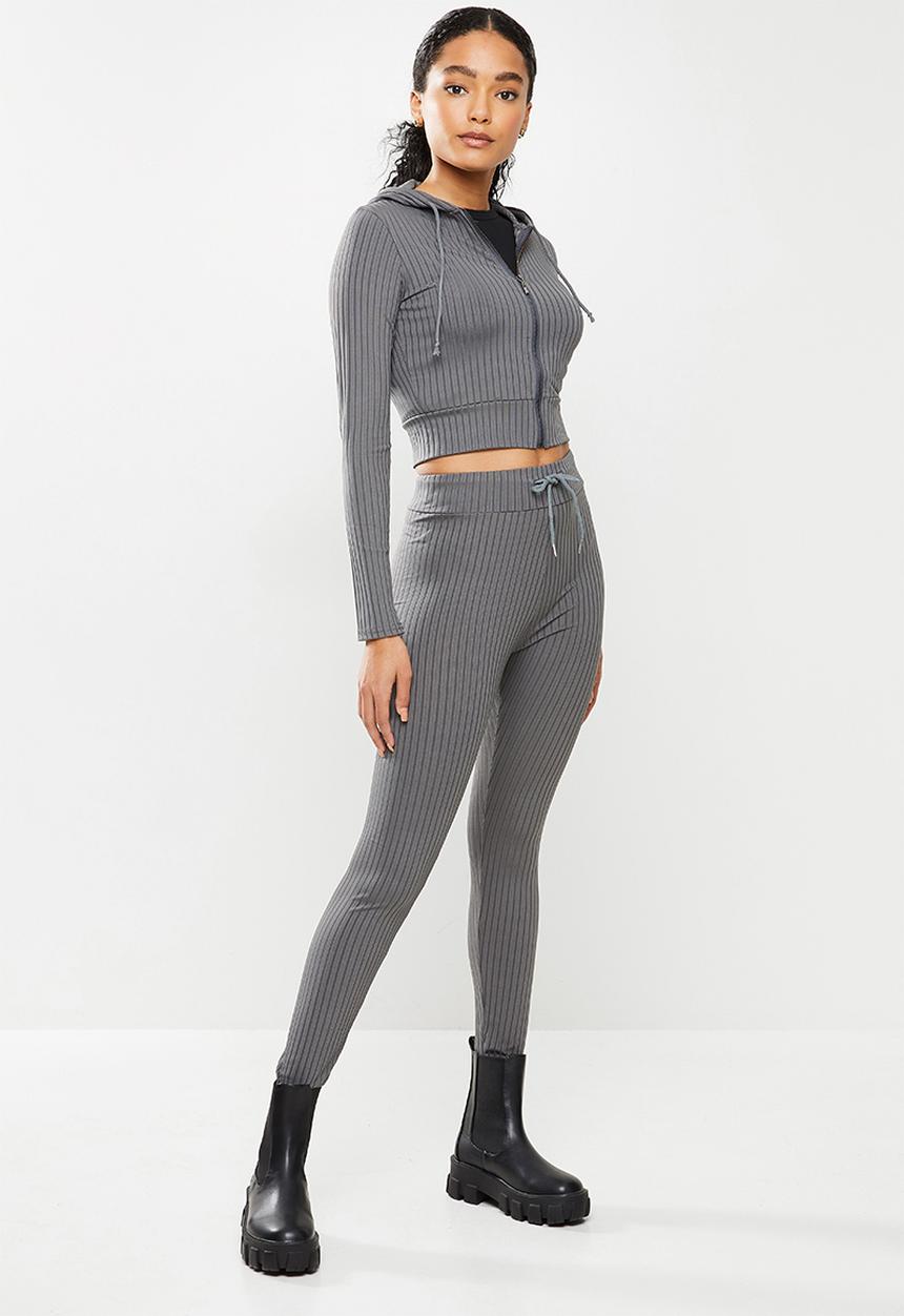 STYLE REPUBLIC - Crop hoodie & track pants set - dark grey
