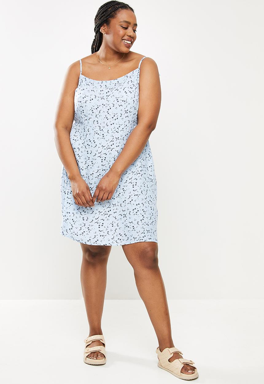 Cotton On - Curve woven hannah strappy mini dress - clemmie ditsy dusk blue