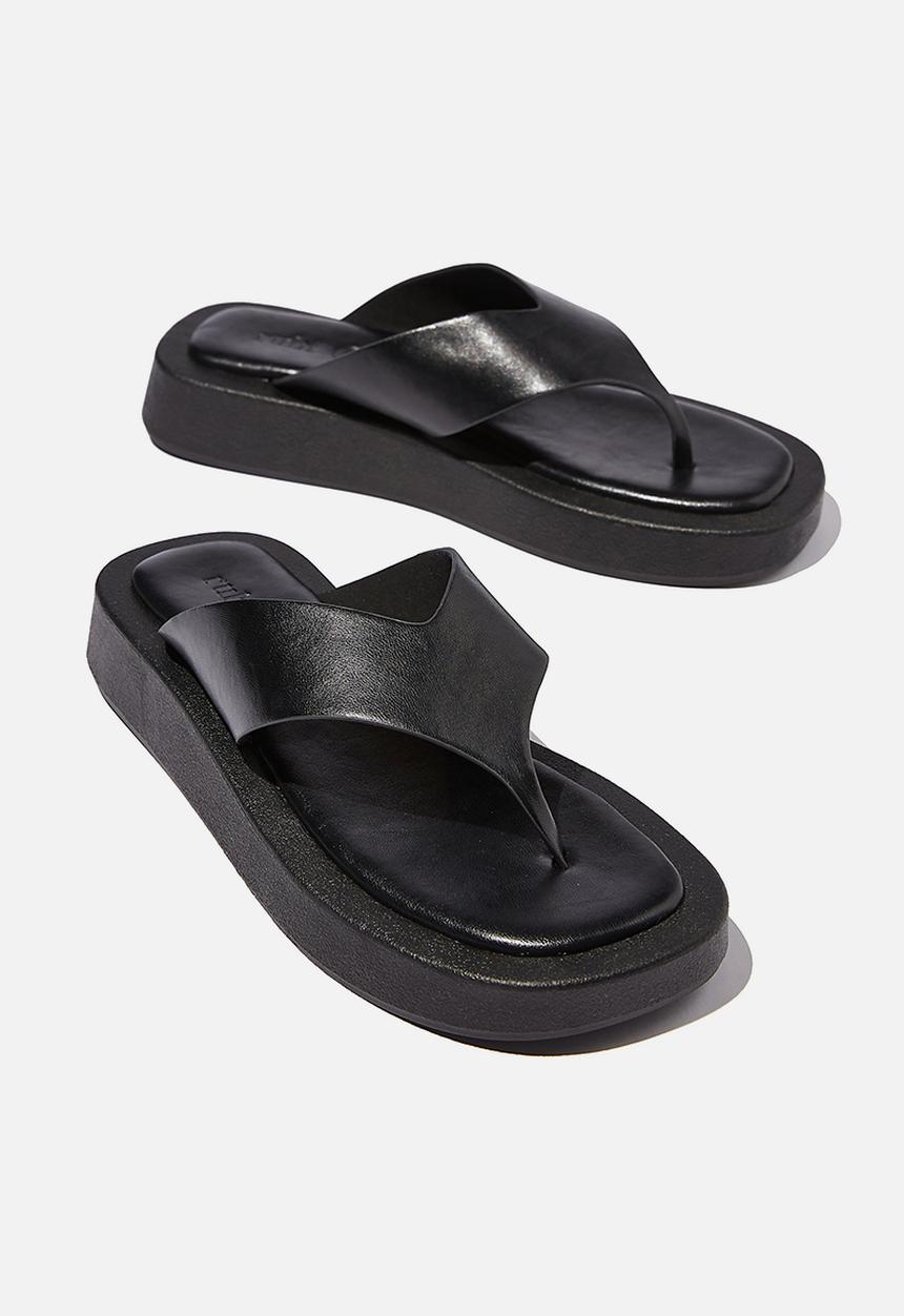Cotton On - Sadie flip flop flatform - black
