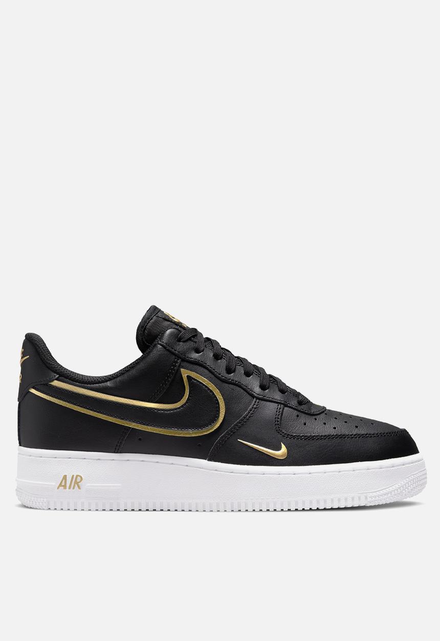 Nike - Air Force 1 '07 LV8 - black-metallic gold-white