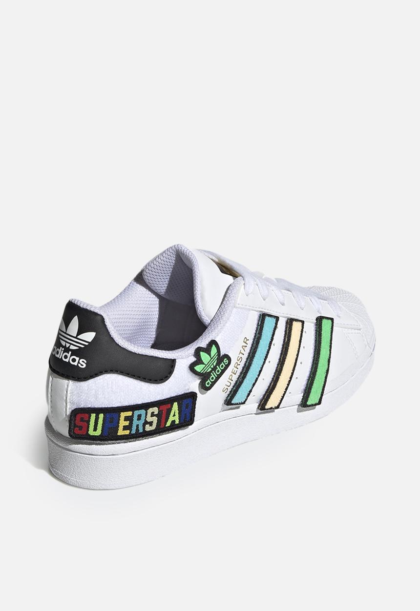 adidas Originals - Superstar j sneakers - ftwr white/core black/gold met