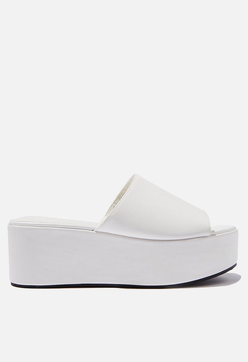 Cotton On - Mya single vamp flatform - white