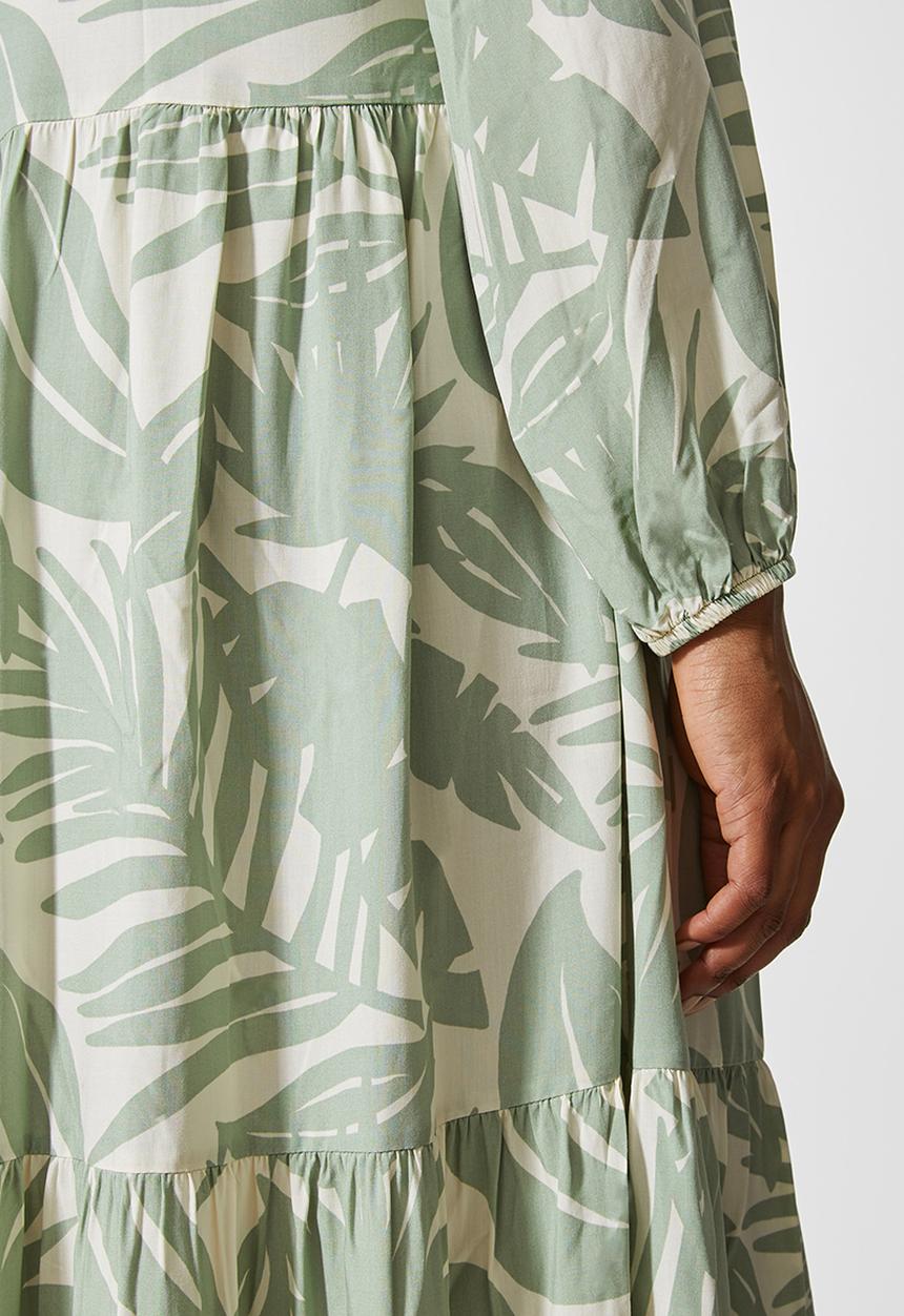 Superbalist - V-neck tiered dress - sage print