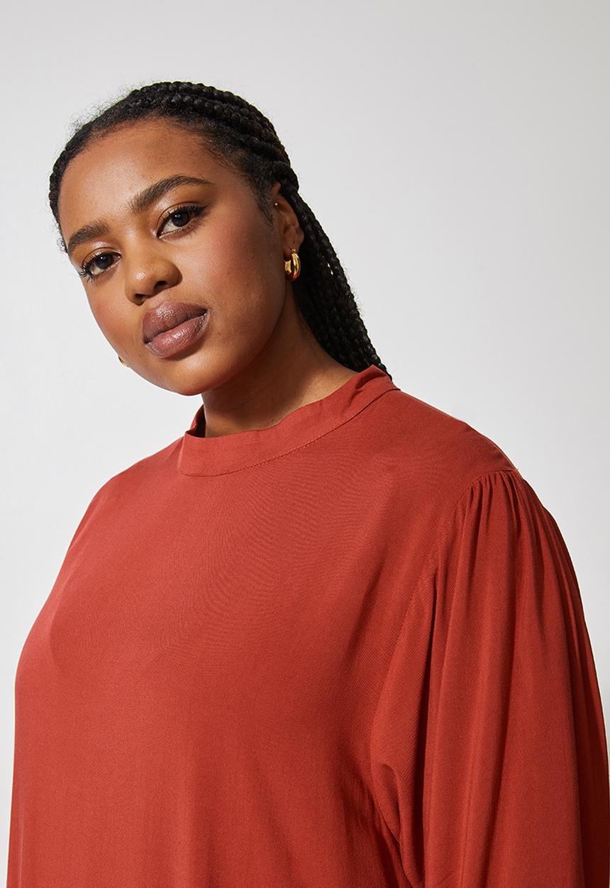Superbalist - Funnel neck tiered dress - rust