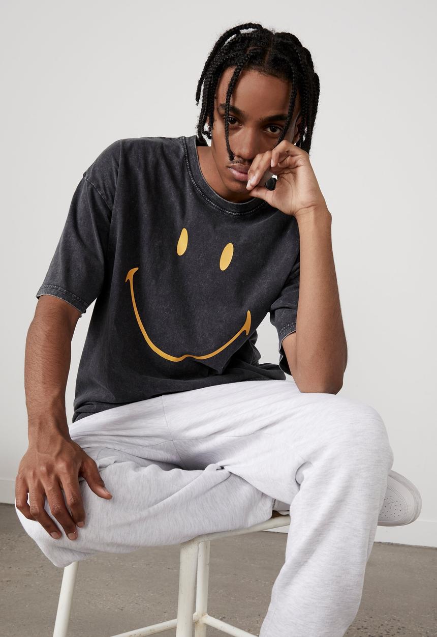 Factorie - Oversized smiley T-shirt - black