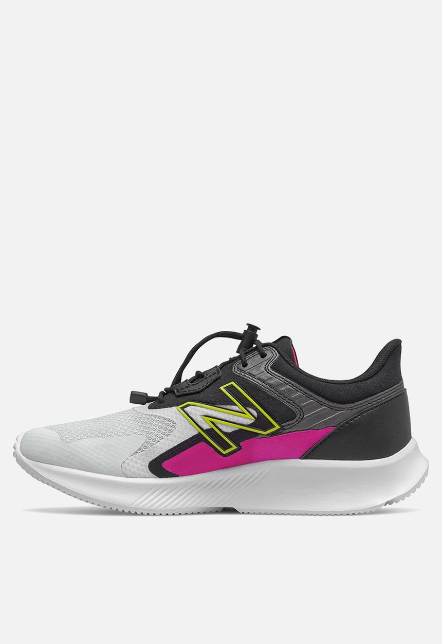 New Balance  - Dsrpt v1 - black/white (048)