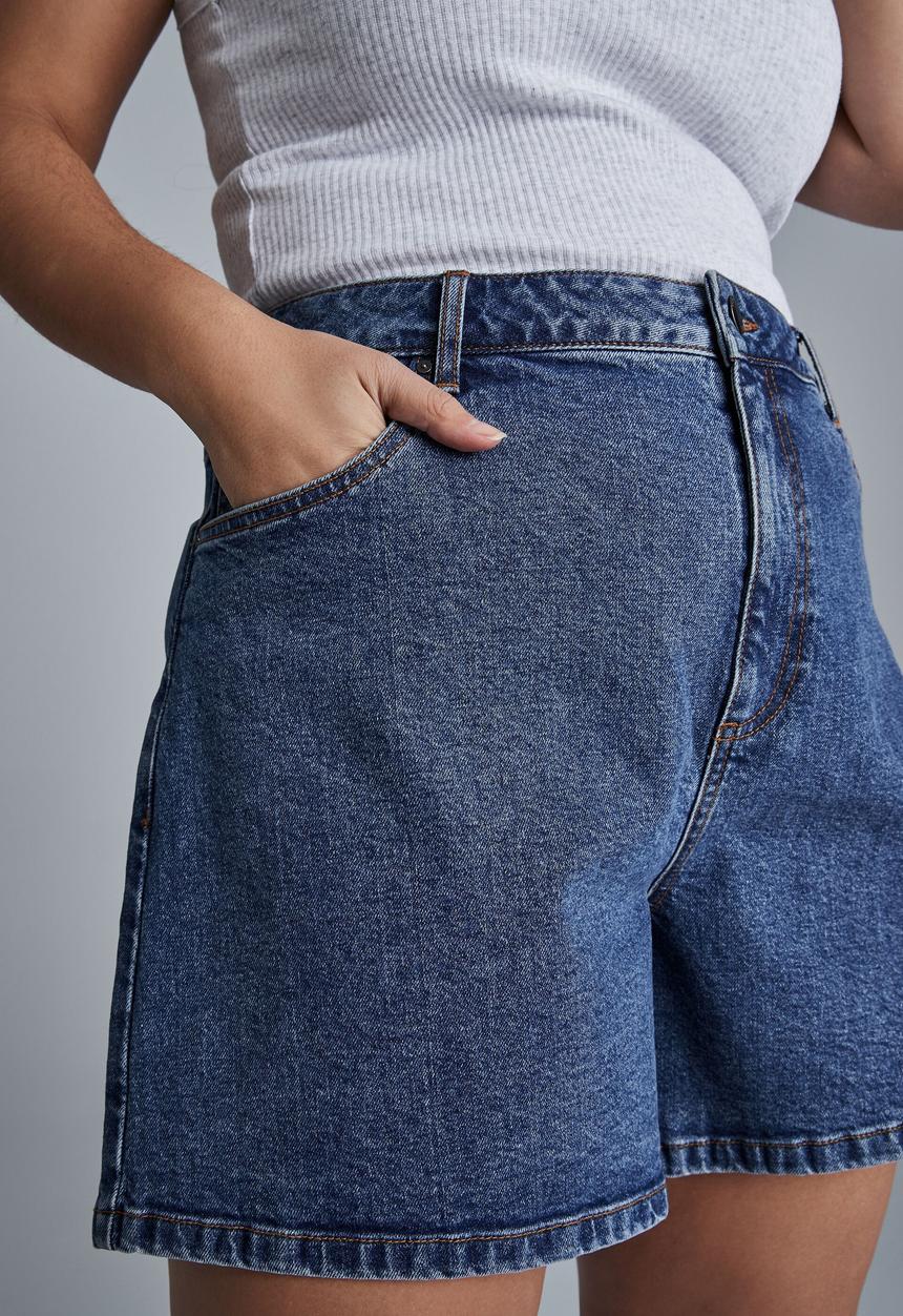 Cotton On - Curve dad high rise denim short - coogee blue