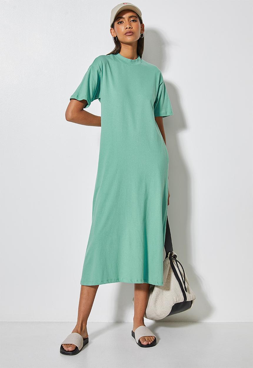 Superbalist - Trapeze t-shirt dress with pockets - beryl green