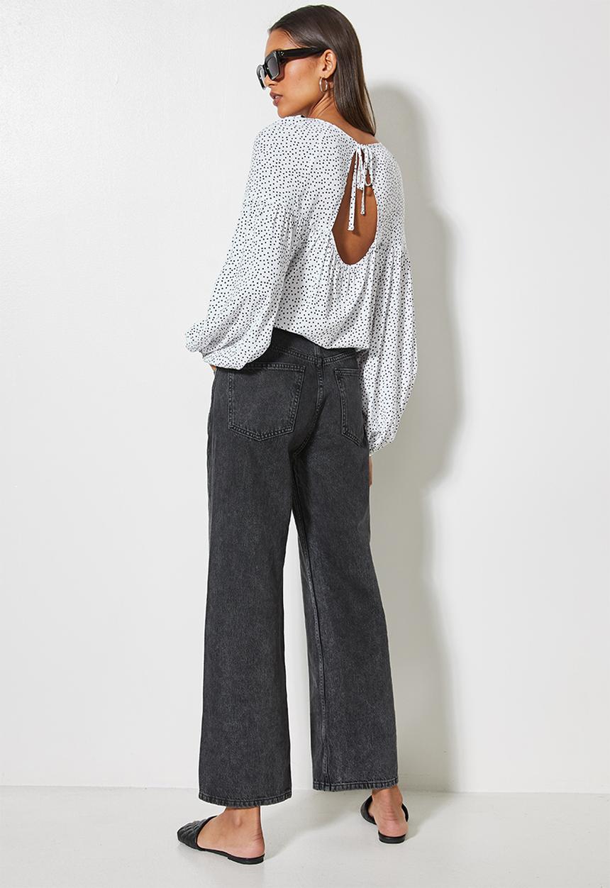 VELVET - Volume blouse with open back - black & white 