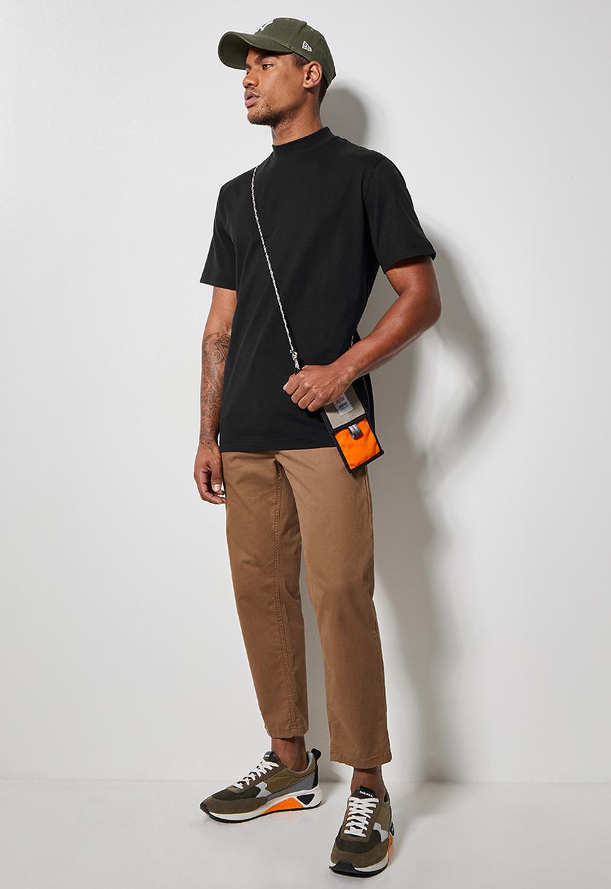 Superbalist - Aaron organic high neck tee - black